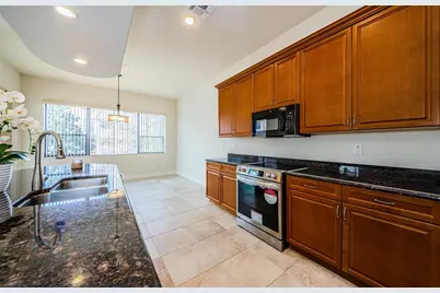 1500 Ember Lane, Tarpon Springs, FL 34689 - Photo 12