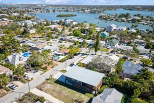 1214 Bay Pine Blvd, Indian Rocks Beach, FL 33785 - Photo 38