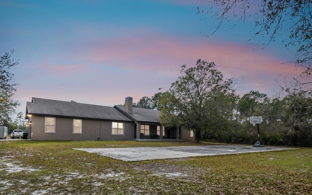 8612 Mary Moser Ln, Lake Wales, FL 33898