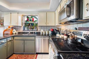 1010 35th St N - Photo 16