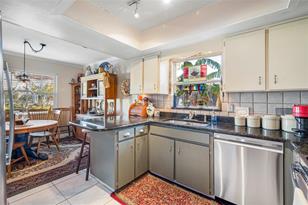 1010 35th St N - Photo 14