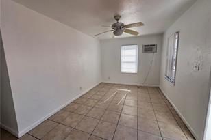 12127 Gulf Blvd #1, Saint Petersburg, FL 33706