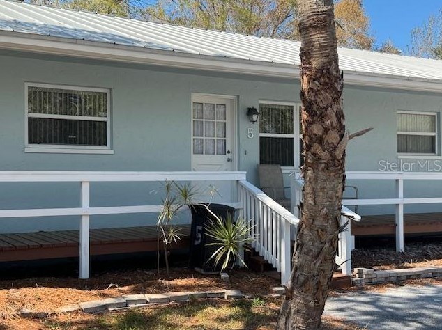 333 Lagoon Dr #5, Palm Harbor, FL 34683