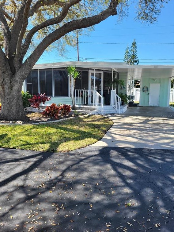 7880 54th Ave, Saint Petersburg, FL 33709-2318