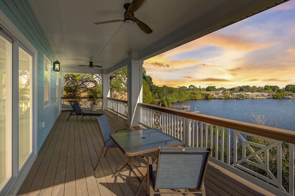 315 87th Ave, Saint Petersburg, FL 33702-3713
