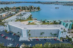 1868 Shore Dr S, South Pasadena, FL 33707 - Photo 1