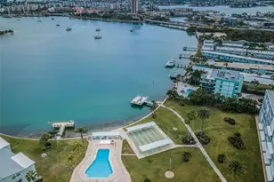 1868 Shore Dr S, South Pasadena, FL 33707 - Photo 2