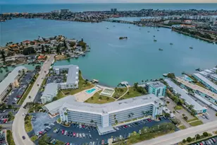 1868 Shore Dr S, South Pasadena, FL 33707 - Photo 38