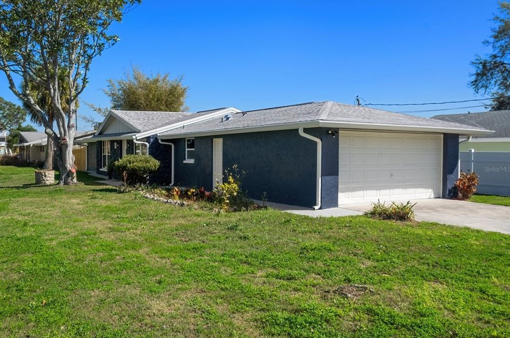 13936 Helen Ave, Port Richey, FL 34667-1328