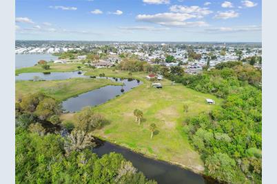 Kibbler Ln, Holiday, FL 34691 - Photo 20