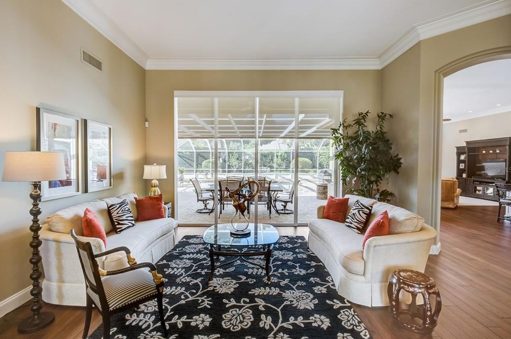 3504 Woodridge Pkwy, Palm Harbor, FL 34684