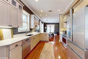 1745 San Mateo Dr - Photo 14