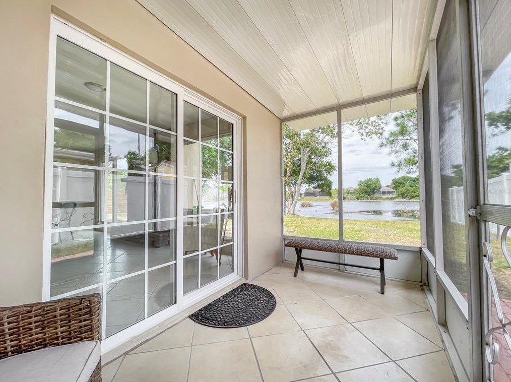 381 Westwinds Dr, Palm Harbor FL  34683-1041 exterior