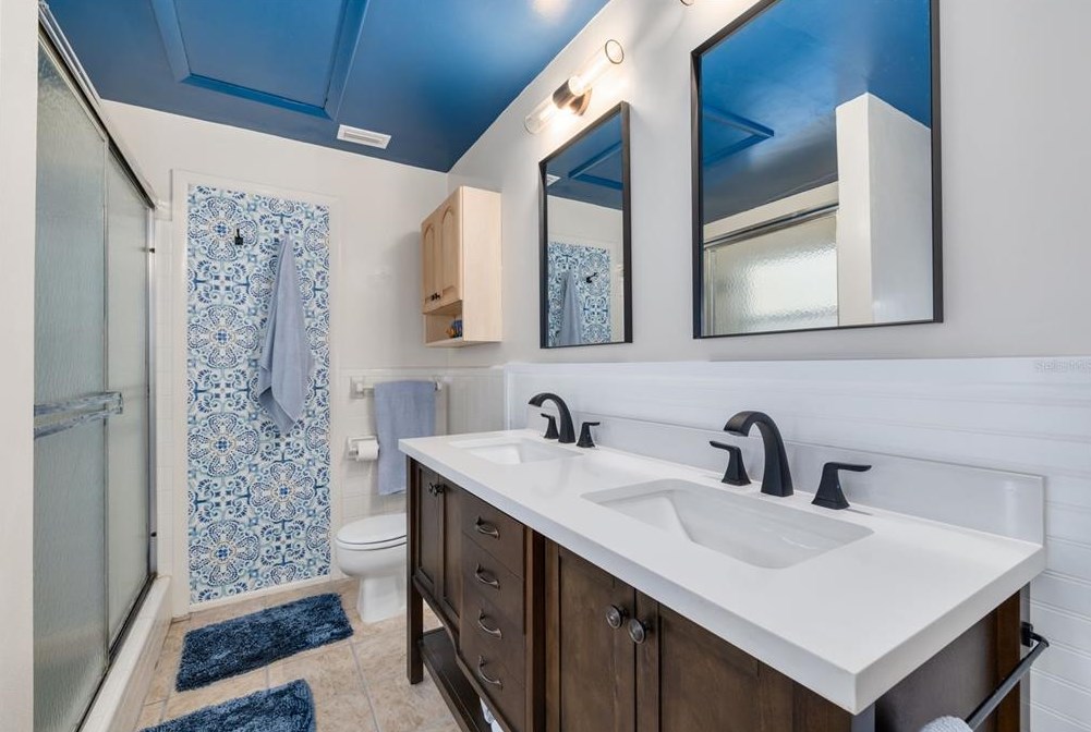 1417 Nebraska Ave, Palm Harbor FL  34683-4121 exterior