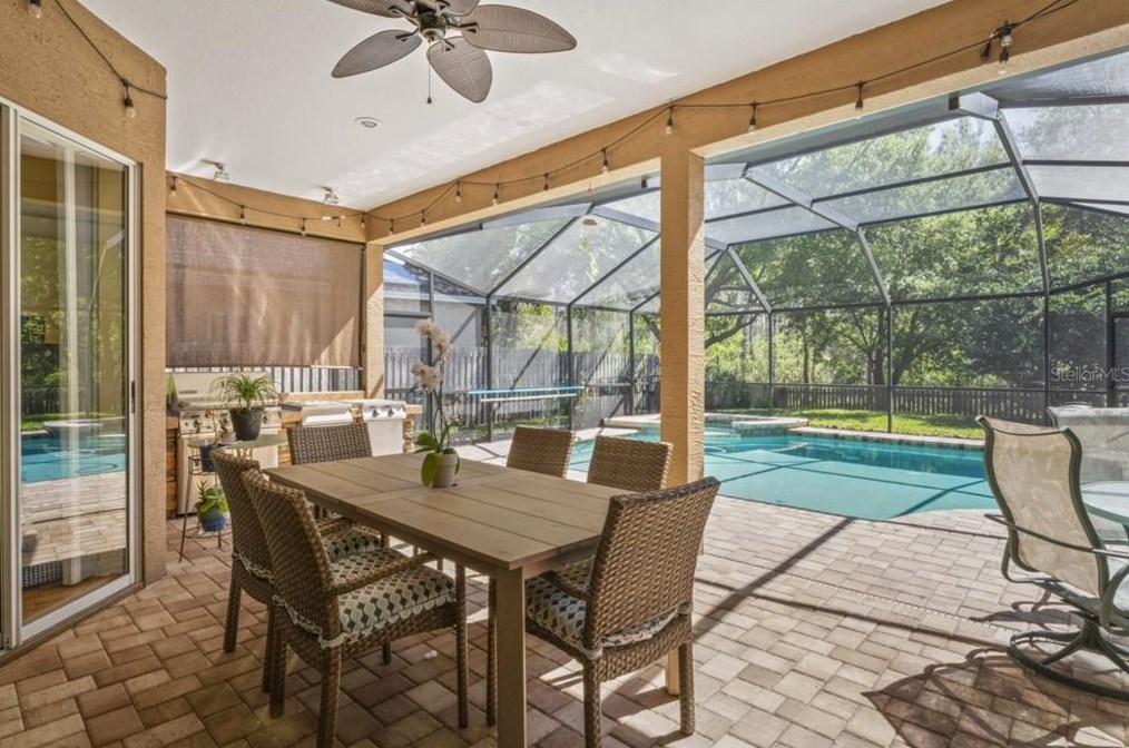 5412 Garden Arbor Dr, Lutz FL  33558-9098 exterior