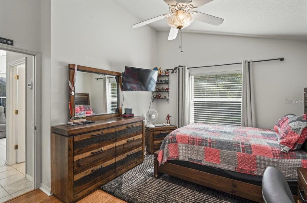 5412 Garden Arbor Dr, Lutz FL  33558-9098 exterior
