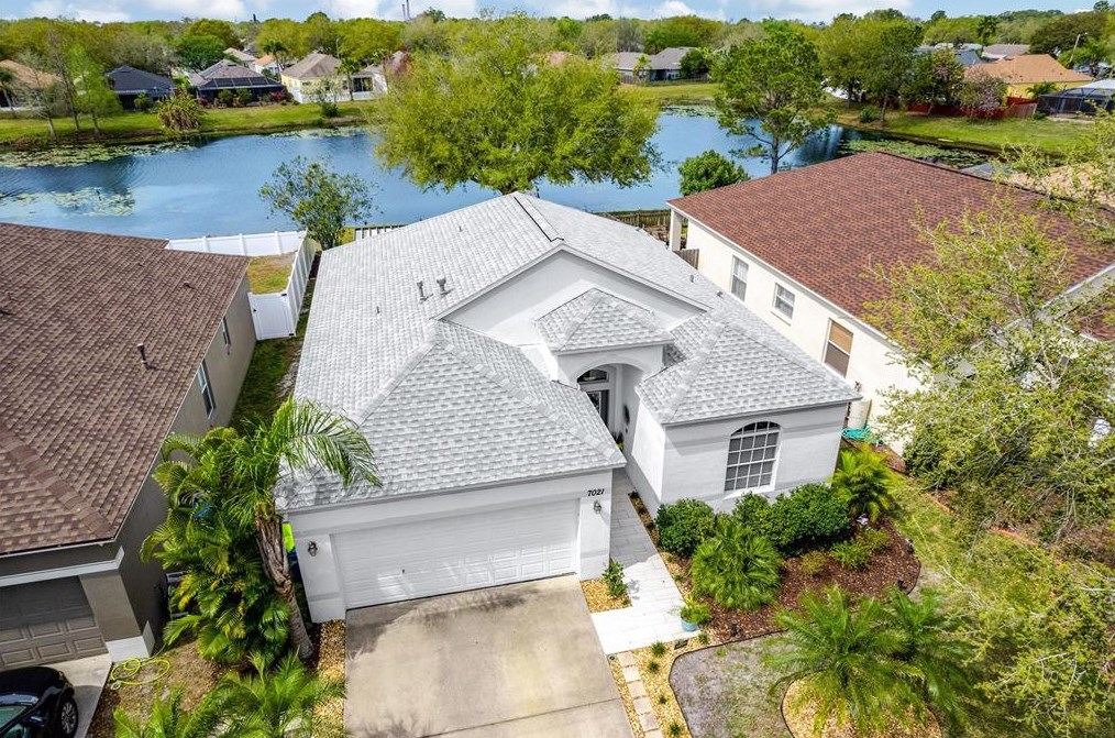 7021 Monarch Park Dr, Ruskin, FL 33572-8113