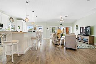16027 Redington Dr - Photo 6
