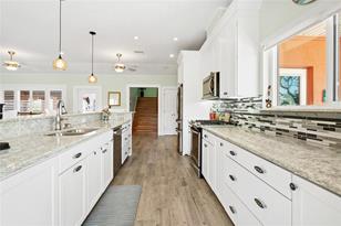 16027 Redington Dr - Photo 10