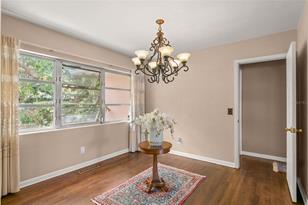 1757 Brentwood Dr - Photo 14