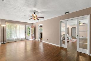 1757 Brentwood Dr - Photo 12