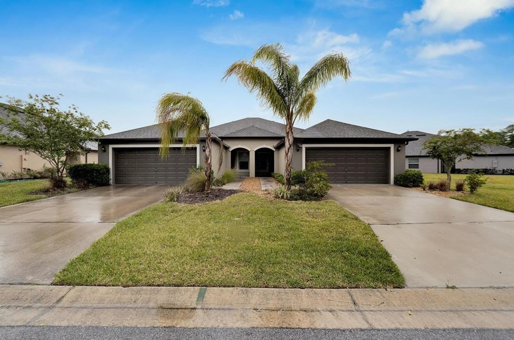 13269 Crest Lake Dr, Port Richey, FL 34669