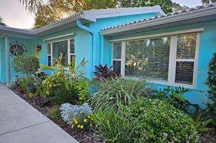 1830 Santa Barbara Dr - Photo 4