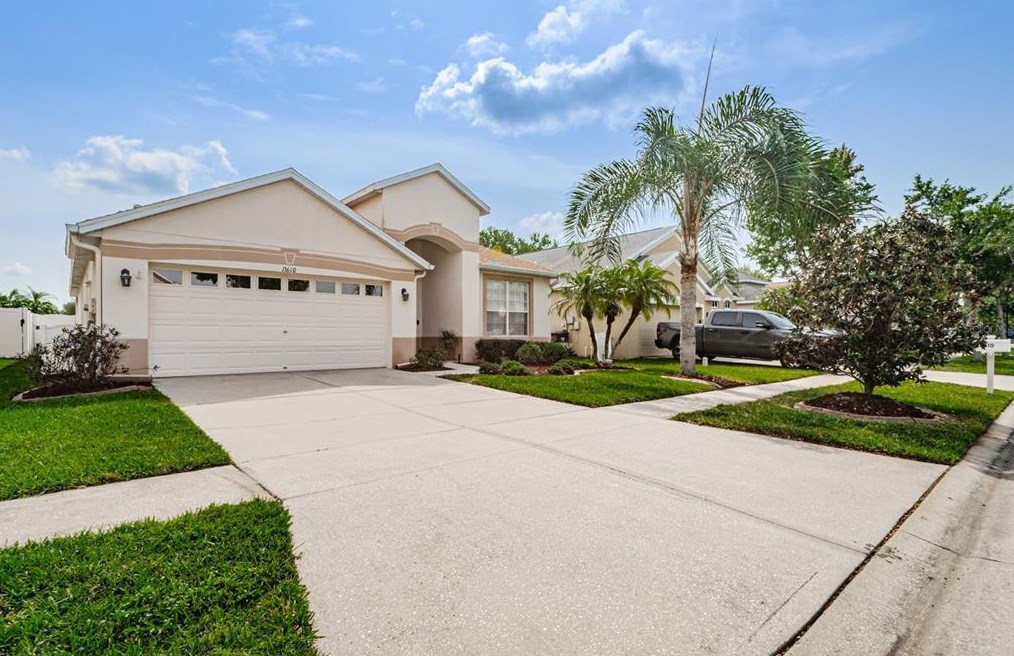 13610 Sigler St, Riverview, FL 33579-2328