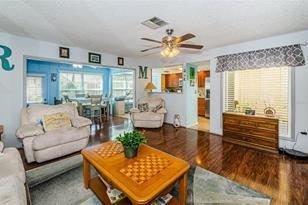 11329 Versailles Ln - Photo 8