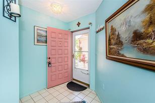 11329 Versailles Ln - Photo 6