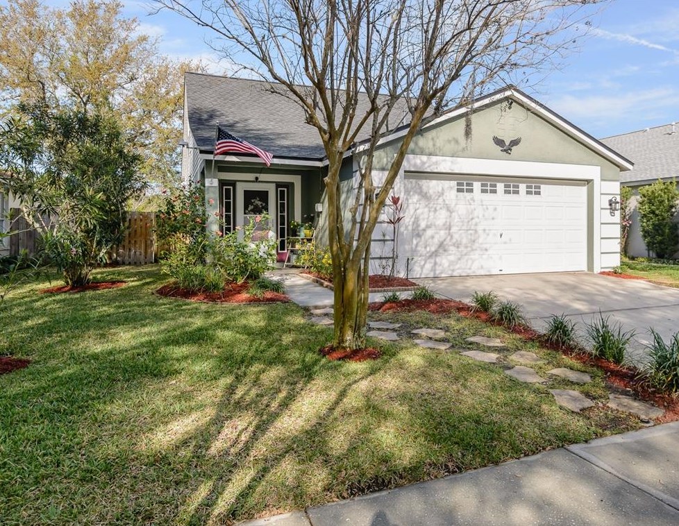 1714 Meadow Oak Ln, Tarpon Springs, FL 34689-1719