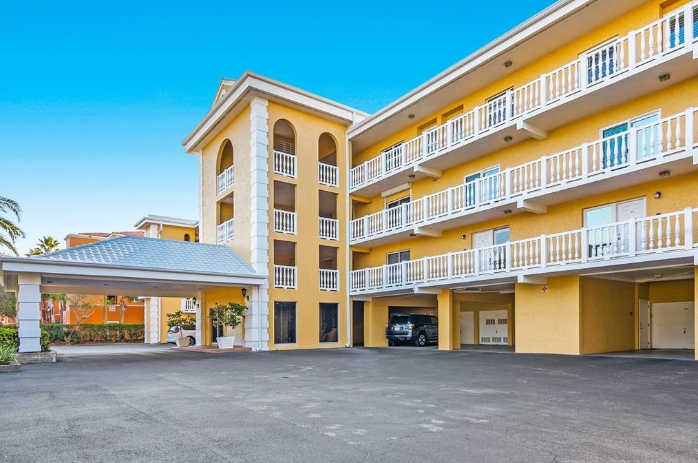 544 Pinellas Bayway, Saint Petersburg, FL 33715-1966