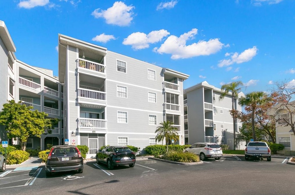 6810 Stonesthrow Cir N #13205, Saint Petersburg, FL 33710