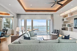 6627 Bayou Grande Blvd NE, Saint Petersburg, FL 33702 - Photo 14