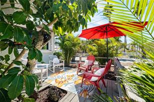 109 12th Ave - Photo 16