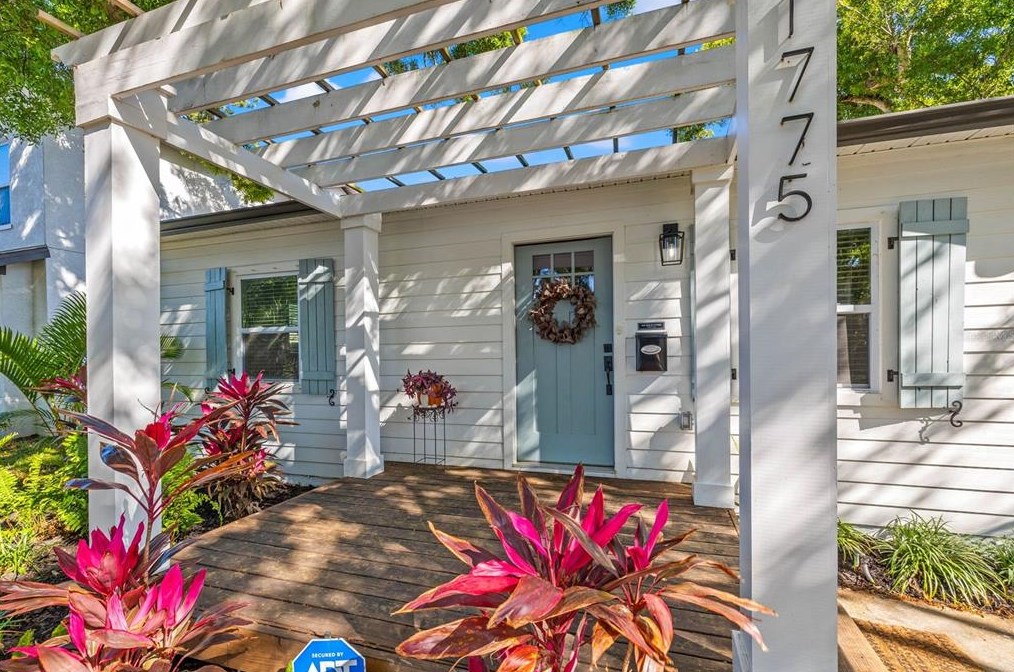1775 40th Ave, Saint Petersburg, FL 33714-4628