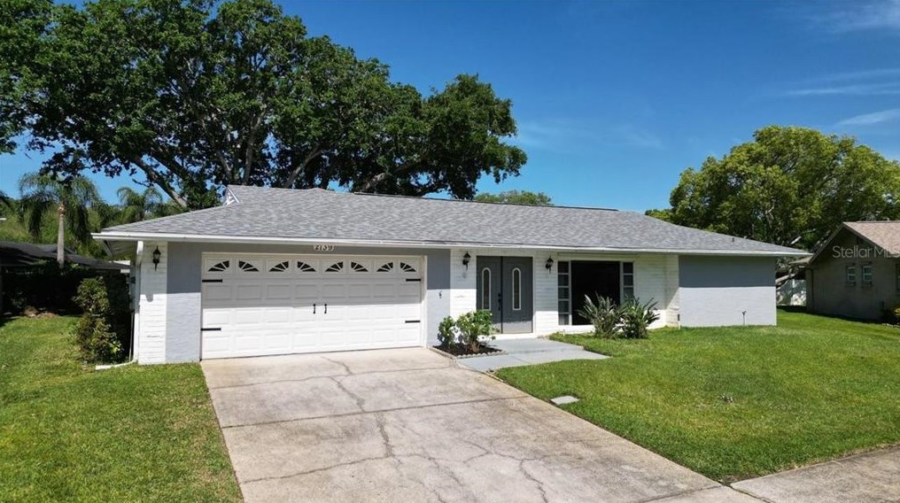 2139 Crowsnest Dr, Palm Harbor, FL 34685