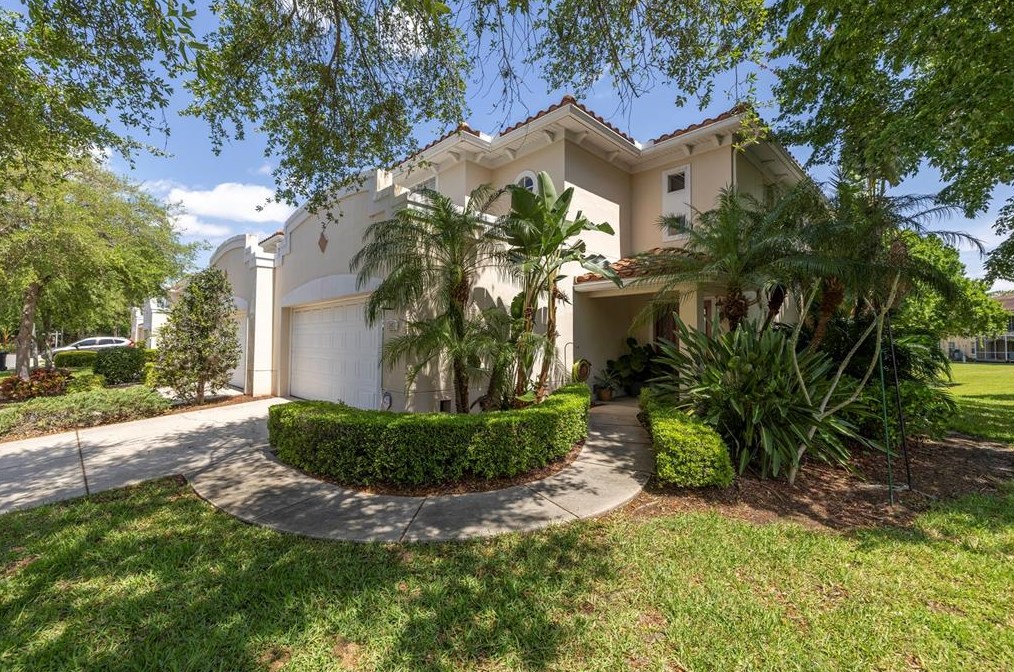 242 Valencia Cir, Saint Petersburg, FL 33716