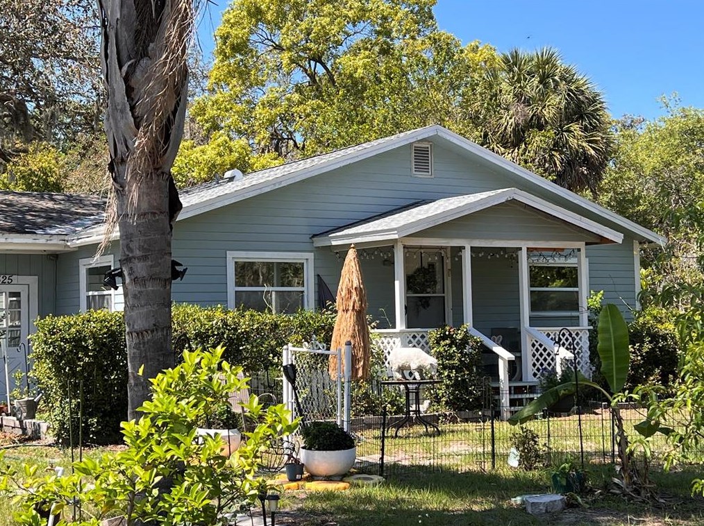 9325 Sunshine Blvd, New Port Richey, FL 34654-4313