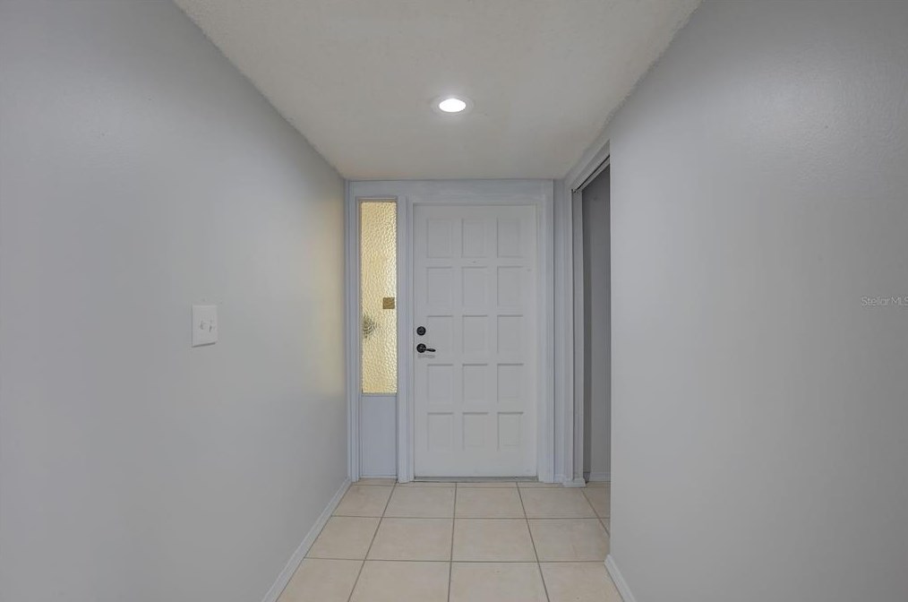 2688 60th Ave, Saint Petersburg FL  33712-5222 exterior