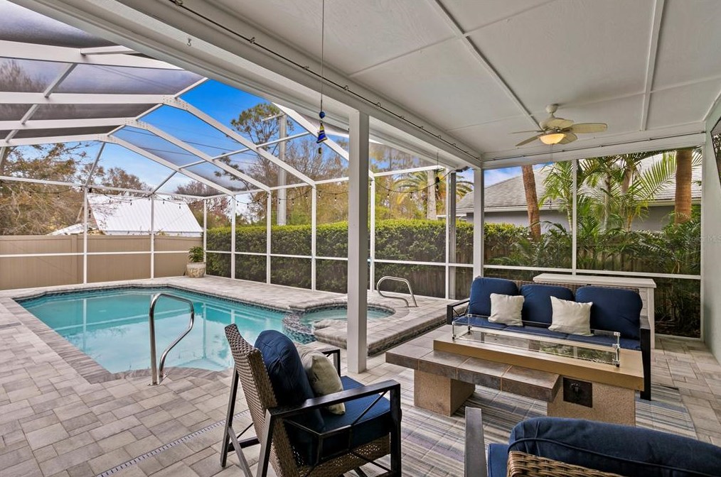 12409 Bristol Commons Cir, Tampa, FL 33626-2410