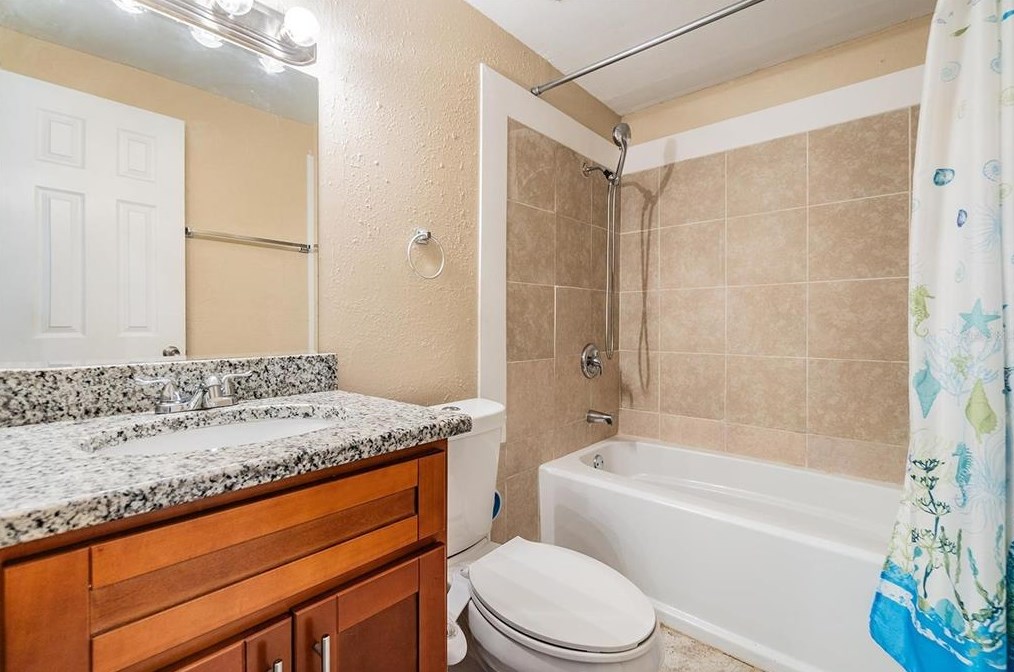 7007 Fairfax Dr, Port Richey FL  34668-5605 exterior