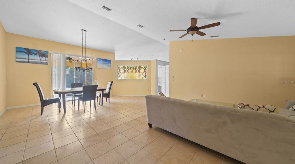 330 19th St, Palm Harbor, FL 34683