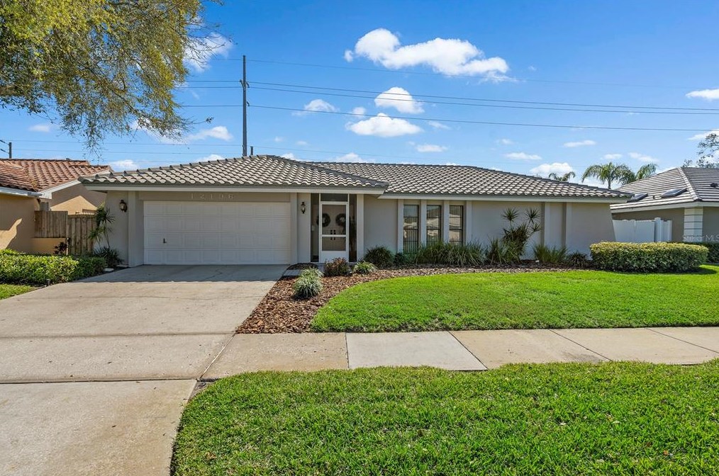 12196 66th Ave, Largo, FL 33772-6122