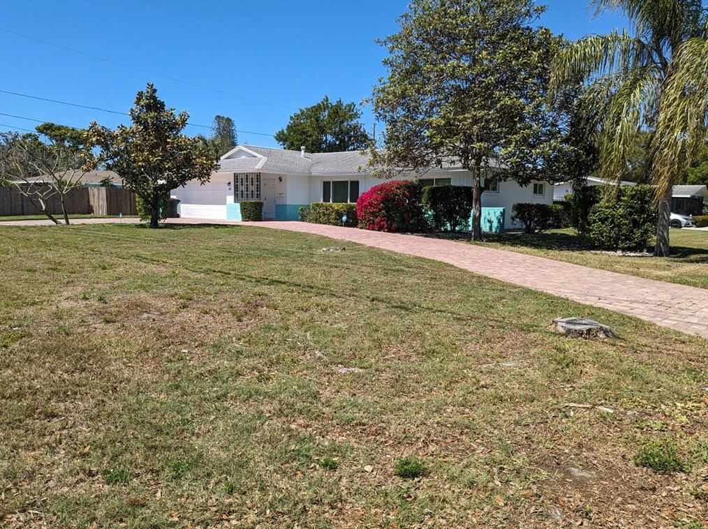 1701 Pinellas Point Dr, Saint Petersburg, FL 33712-6042