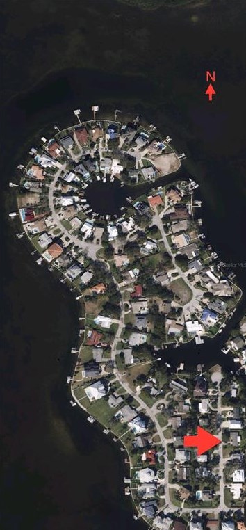 107 Peterson Ln, Palm Harbor, FL 34683