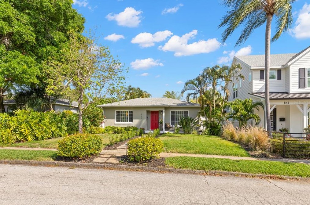 855 14th Ave N, Saint Petersburg, FL 33701