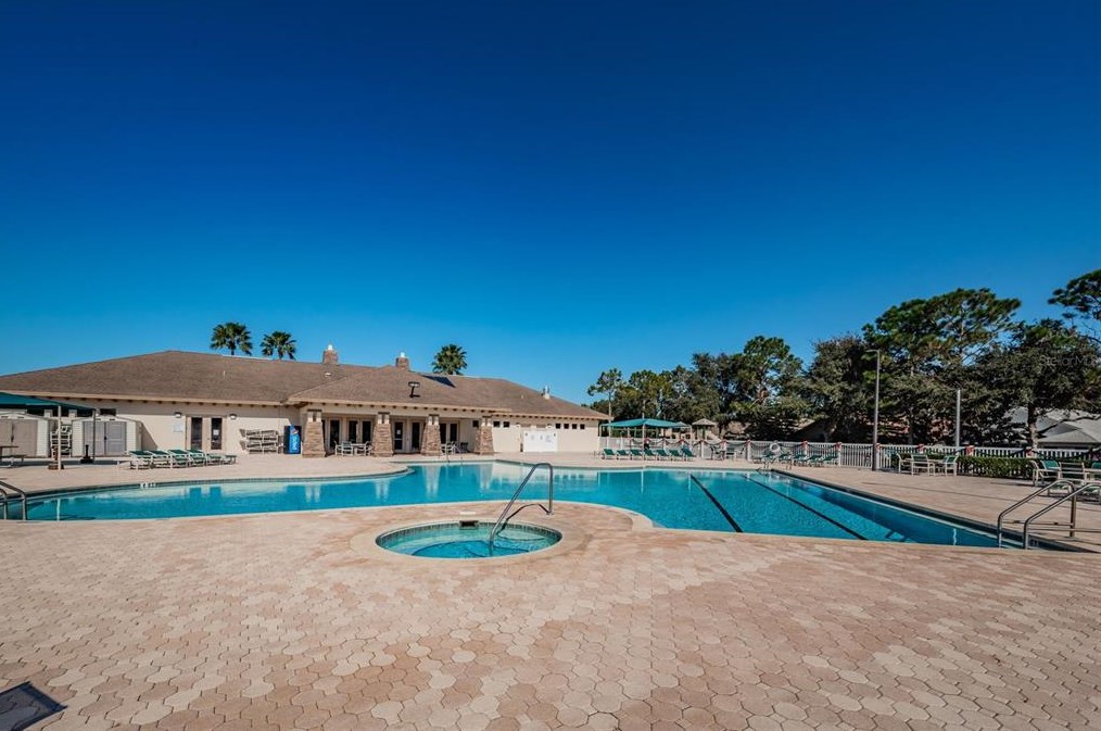 2650 Sierra Vista Way, Tarpon Springs FL  34691-7840 exterior