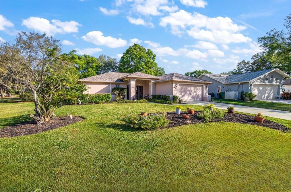 3535 Pine Lake Ct, Palm Harbor, FL 34684
