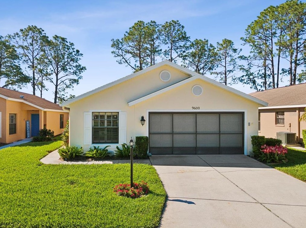9600 Green Needle Dr, New Port Richey, FL 34655-6027